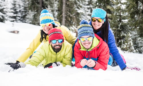 Preview: Skiers on winter holiday