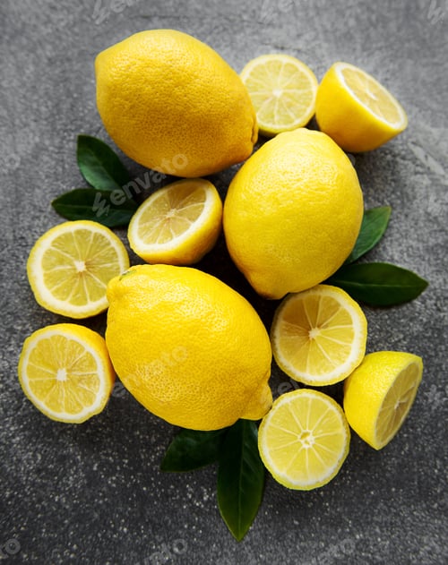 Preview: Fresh ripe lemons on dark background