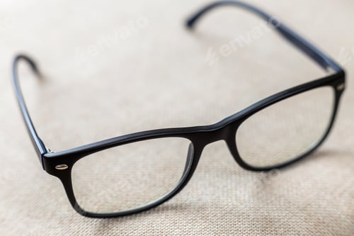 Preview: Eye Glasses on Light Colored Neutral Background