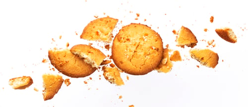 Preview: Broken oatmeal cookies isolated on white background