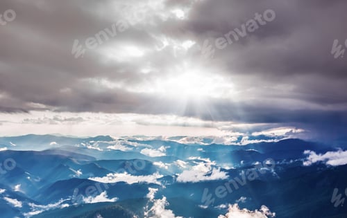 Preview: Mountain range in summer