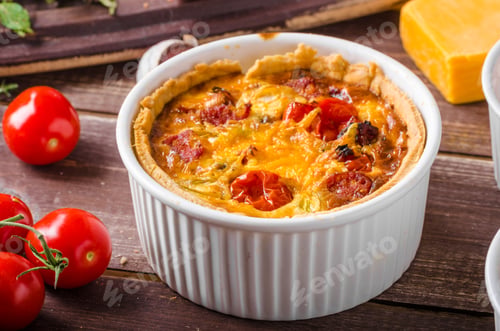 Preview: Mini quiche with sausage