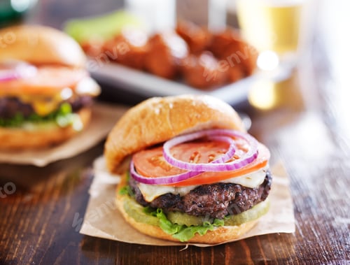 Preview: cheeseburgers with wings and beer