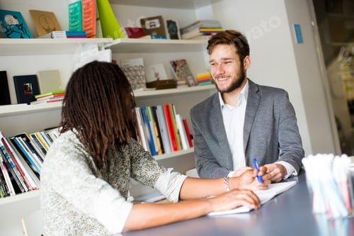 Preview: Multiethnic people in the office
