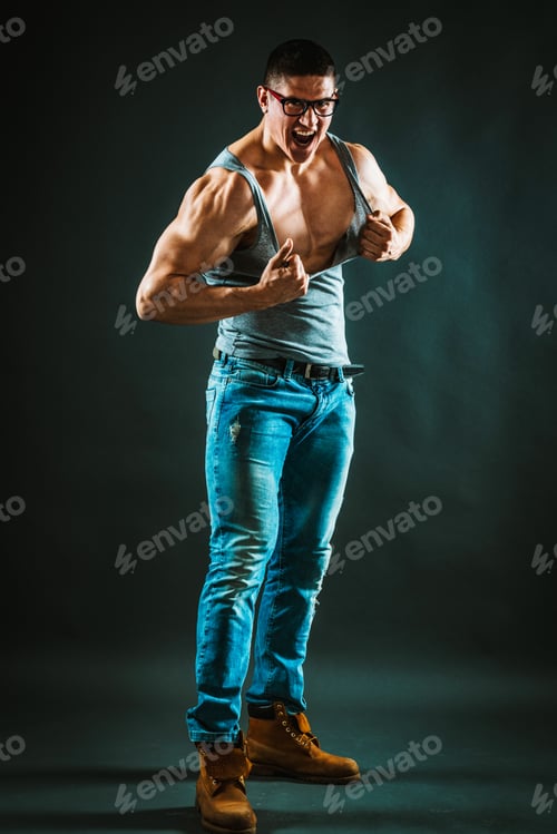 Preview: Shirt Off