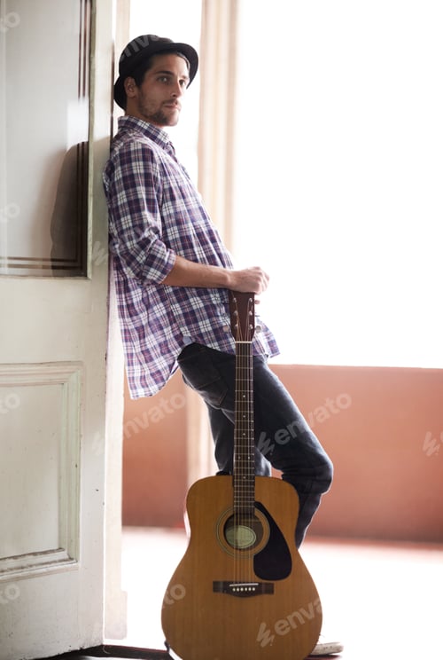 Preview: Following his dream of making music