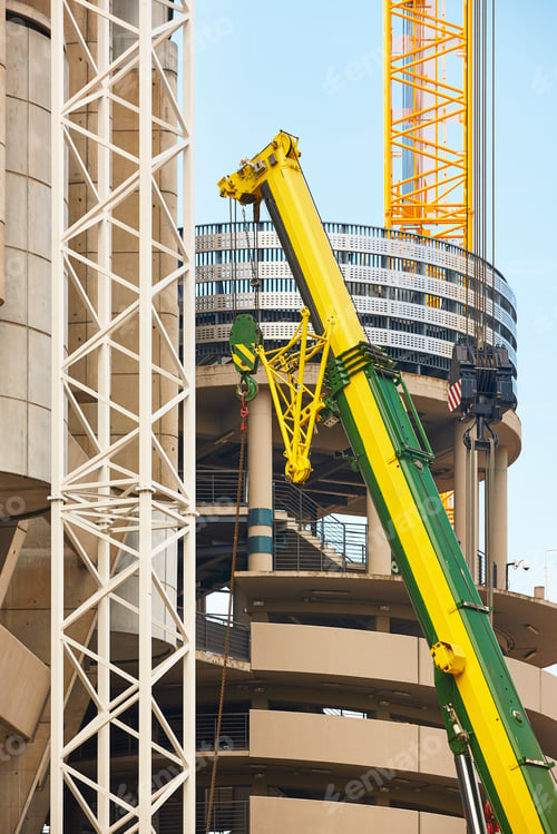 Preview: Telescopic crane in the city. Construction industry