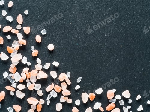 Preview: Himalayan pink salt in crystals