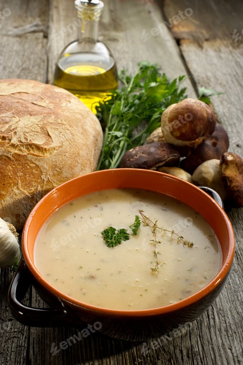 Preview: mushroom soup