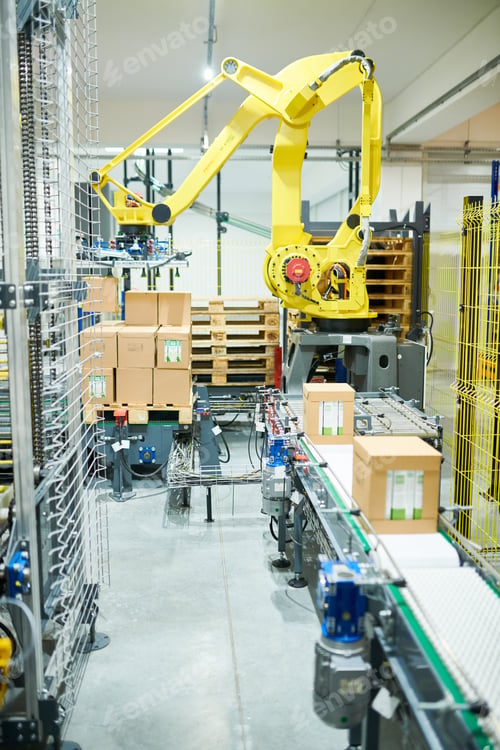 Preview: Industrial Picking Robot at Work