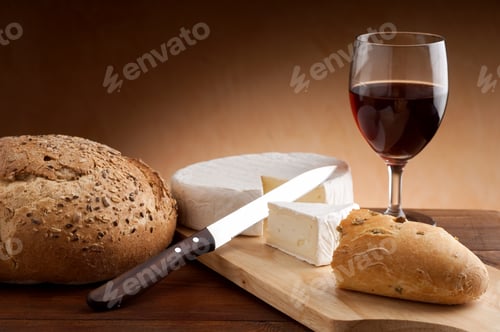 Preview: camembert over cutting board