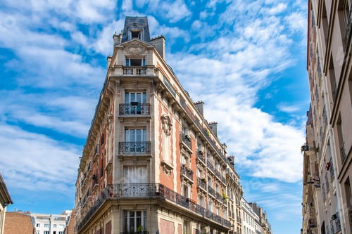 Preview: Paris, typical facades, beautiful buildings