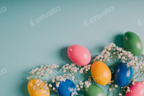 Preview: Easter eggs.