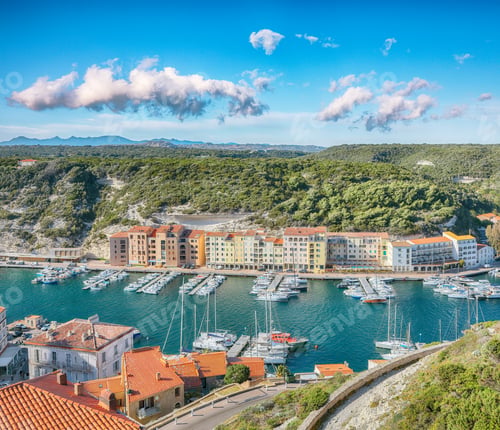Preview: Astonishing view of old town Bonifacio.