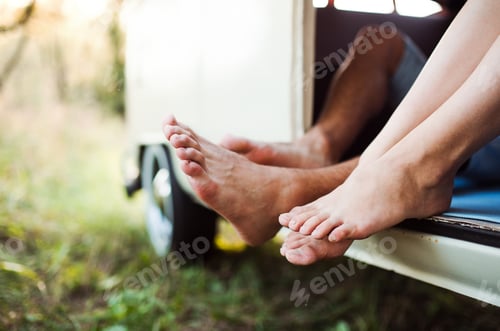 Preview: A group of young friends on a roadtrip through countryside.