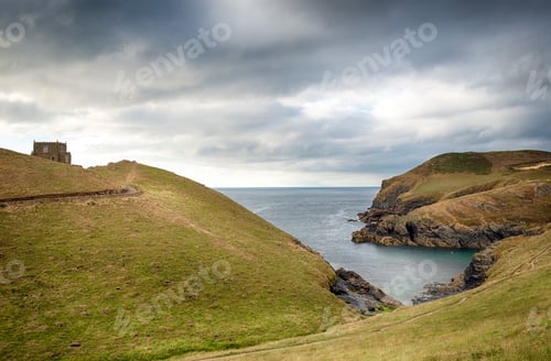 Preview: Doyden Castle at Port Quin
