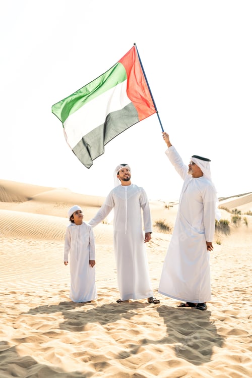Preview: Three generation family making a safari in the desert of Dubai