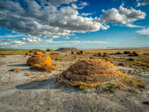 Preview: Rock formations found at Red Rock Coulee