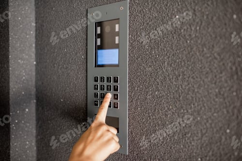 Preview: Entering code on the intercom keyboard