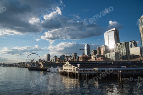 Preview: Seattle waterfront with skyline