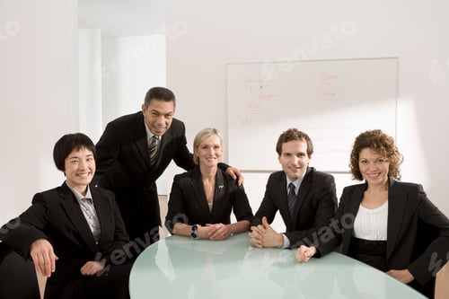 Preview: Portrait of a business meeting