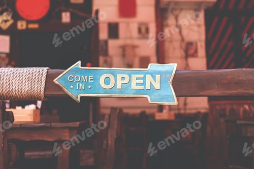 Preview: arrow with inscription open. open signboard