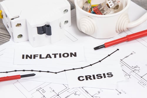 Preview: Various electrical components, work tools, installation plan, inscriptions inflation