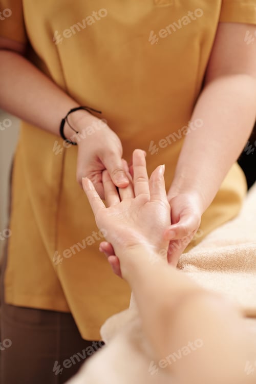 Preview: Therapist Massaging Palm