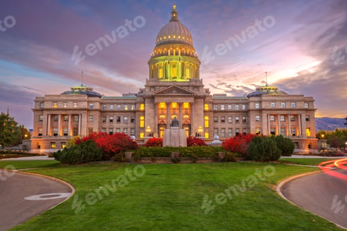 Preview: Idaho State Capitol at Dawn