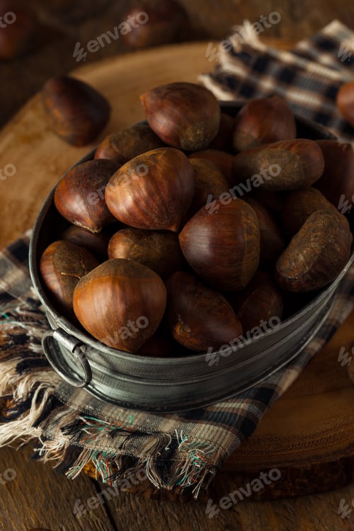 Preview: Raw Brown Organic Italian Chestnuts