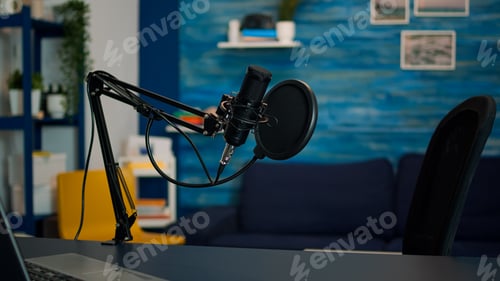 Preview: Station for recording and speaking during podcast