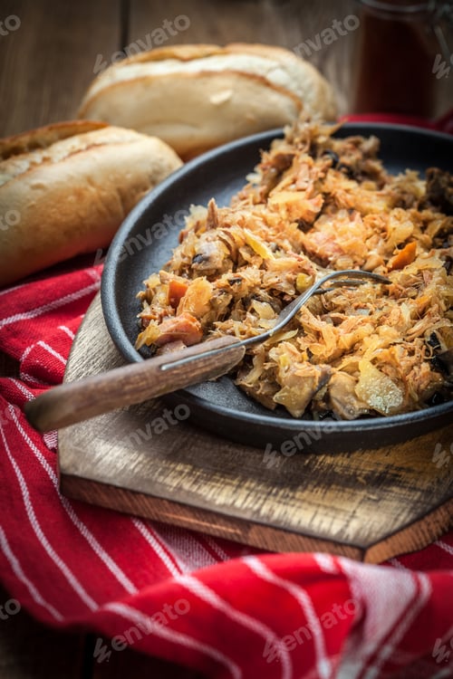 Preview: Traditional polish sauerkraut (bigos) with mushrooms and meat.