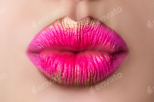 Preview: Woman lips blowing a kiss