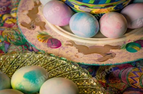 Preview: Painting Easter eggs