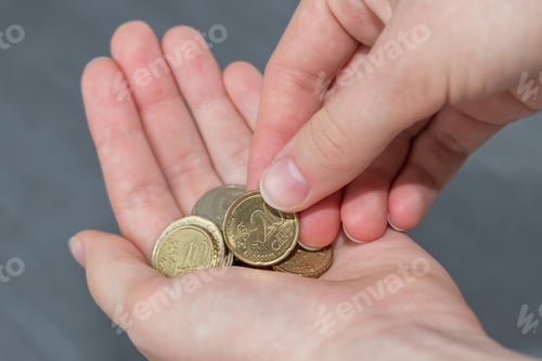 Preview: hand