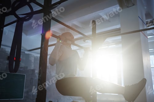 Preview: Sweating in gym