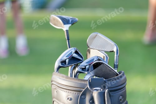 Preview: Professional golf gear at the golf course