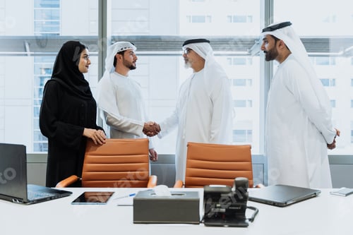 Preview: Group of middle-eastern corporate business people meeting in the office