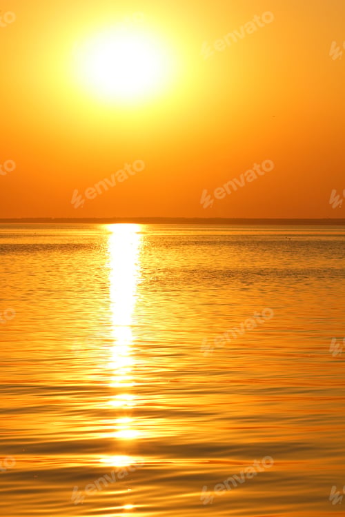 Preview: Orange Sun Over The Sea Horizon, Beautiful Sunset, Copy Space, Landscape With A Big Sun, Bloody
