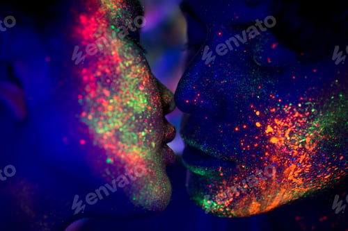 Preview: Fashion model with fluo painting on the face
