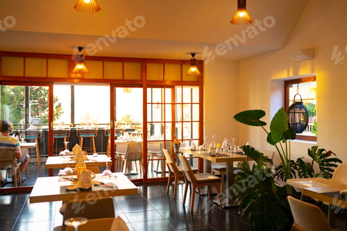 Preview: Interior of a new empty hotel restaurant