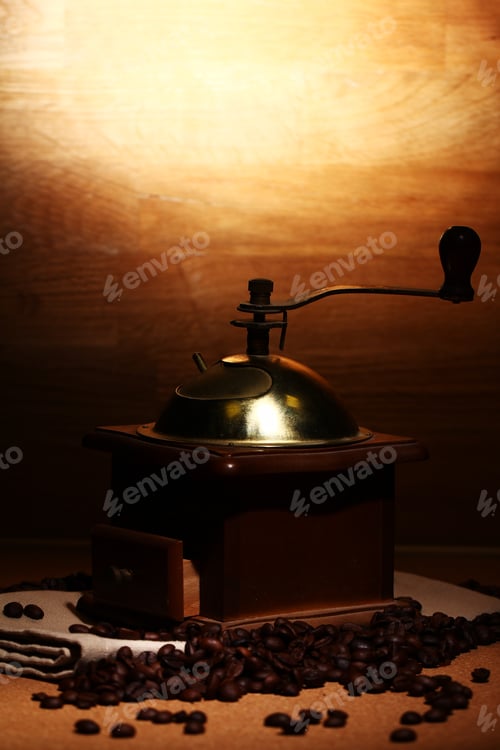 Preview: Old coffee grinder