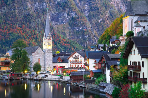 Preview: Classic postcard view of famous Hallstatt lakeside town reflecti