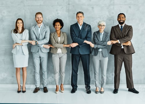 Visualização: young business people meeting office portrait diversity teamwork group connection success holding