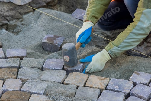 Preview: The granite stones used for the pavement were carefully selected by the workers for their quality