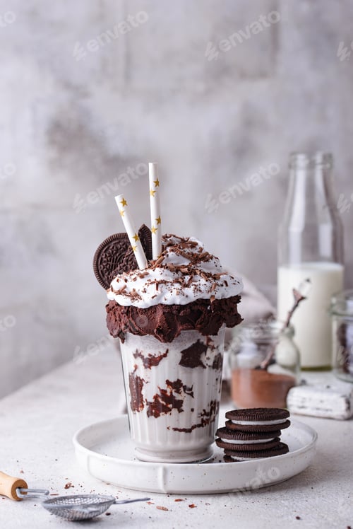 Preview: Sweet milkshake with whipped cream