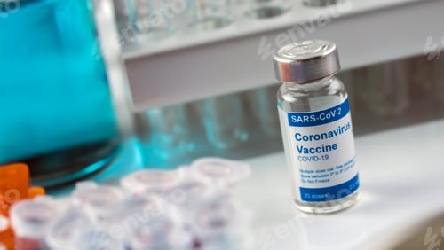 Preview: Coronavirus covid-19 experimental vaccine in a laboratory, conceptual image