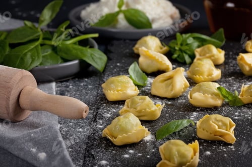 Preview: Italian pasta with spinach and ricotta