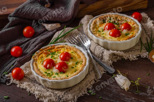 Preview: Homemade cheese quiche with garlic