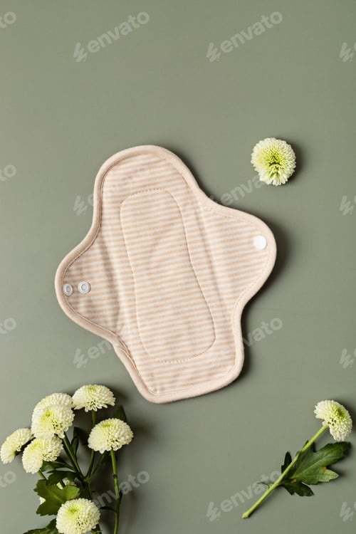Preview: Zero waste periods kit. Reusable sanitary pads